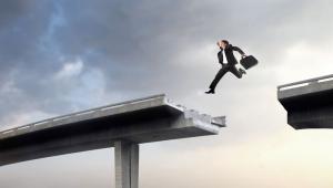 Inwestor ucieka przed kryzysem Fot. Shutterstock